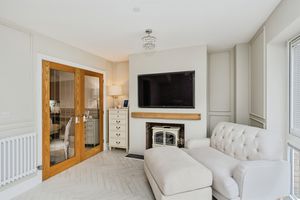 Photo 25- click for photo gallery